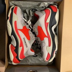 Balenciaga Triple S Red/Grey